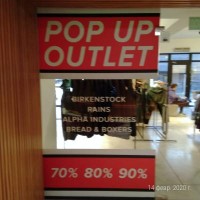 Оклейка плёнкой витрин магазина Birkenstock
